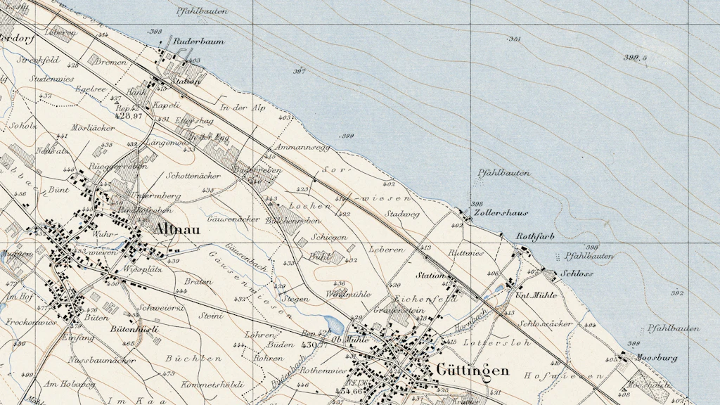Section of the Siegfried Map sheet number 61 (Lake Constance coast of Thurgau). With its three-colour representation, contour lines, forest areas, lake depths and numerous other details, the section illustrates the high information density of the Siegfried Map compared to the Dufour Map.