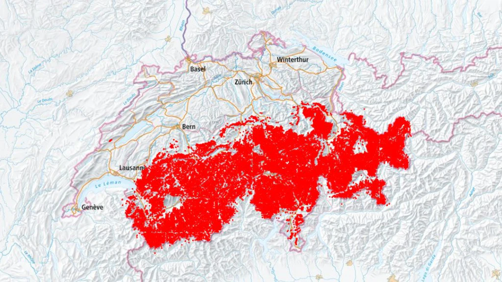 Répartition spatiale des prises de vue terrestres créées entre 1915 et 1947. La visualisation montre la concentration des relevés dans l'arc alpin.